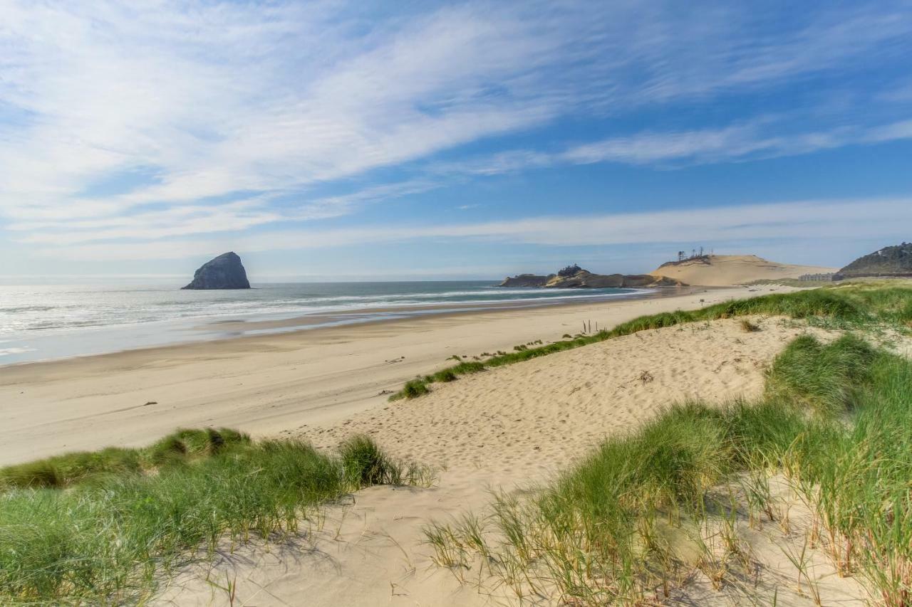 Carousel House In Pacific City Eksteriør bilde